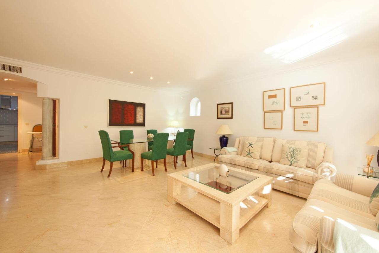 White Pearl Beach Elviria Marbella Bagian luar foto