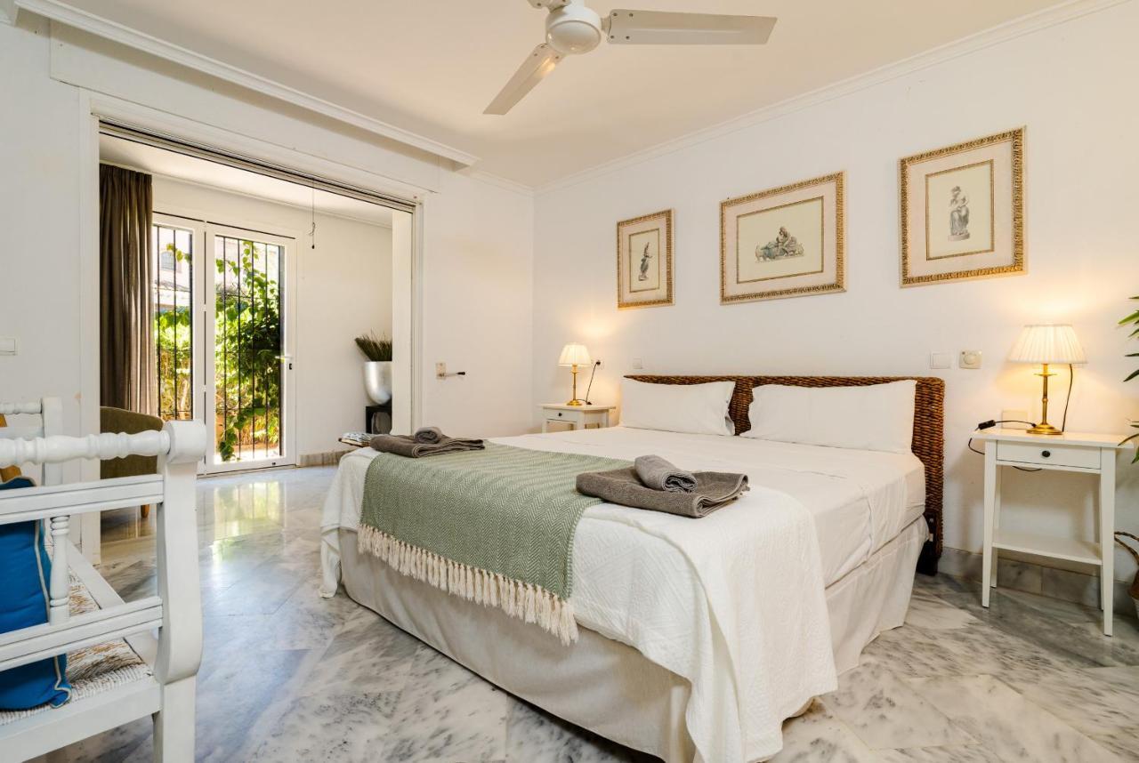 White Pearl Beach Elviria Marbella Bagian luar foto