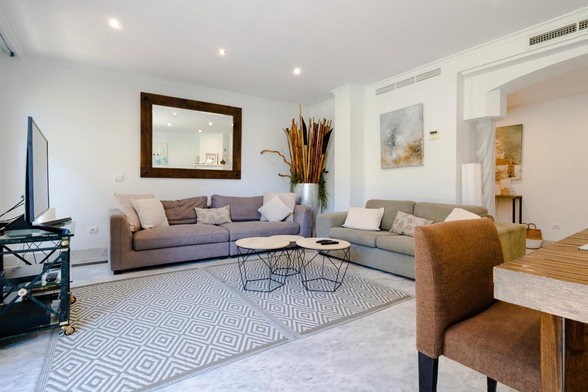 White Pearl Beach Elviria Marbella Bagian luar foto